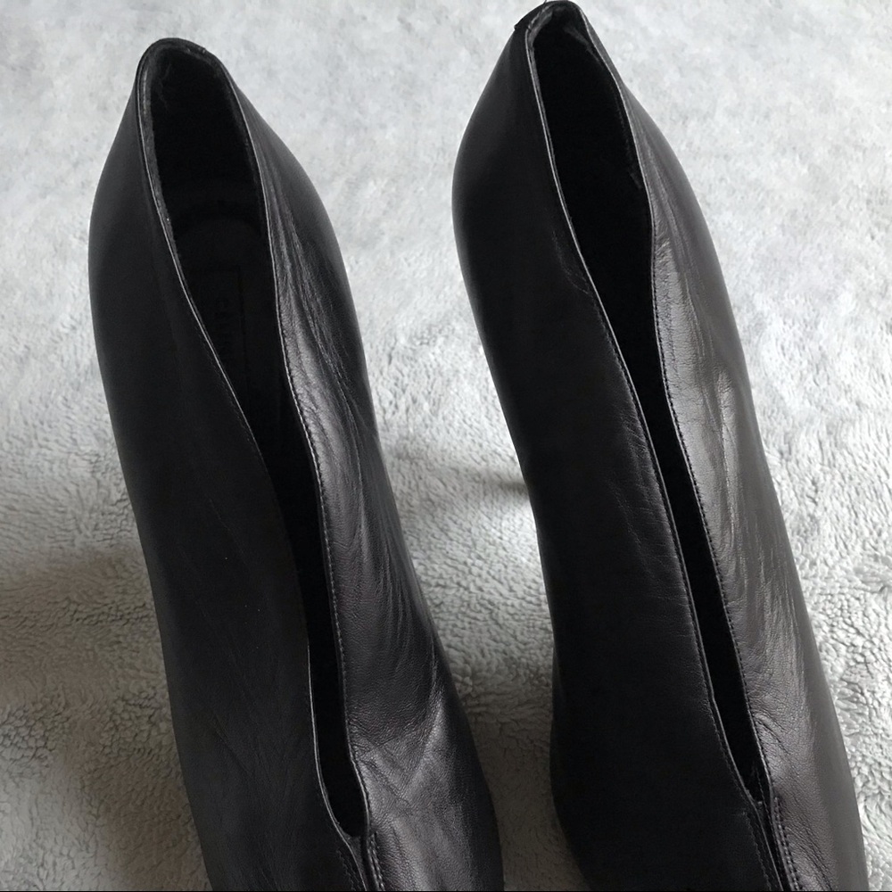 Celine Black Leather V Neck Heels Phoebe Philo 40 - Picture 11 of 13